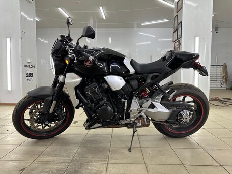 2018 Honda CB 1000R, чёрный, 1300000 рублей, вид 1