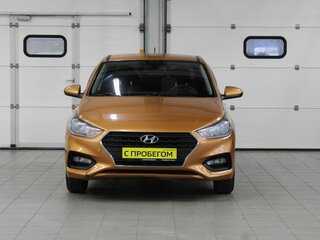 2017 Hyundai Solaris II, оранжевый, 857000 рублей, вид 2
