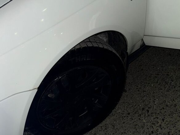 2013 Lada (ВАЗ) Priora I Рестайлинг, белый, 400000 рублей - вид 25