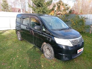 2009 Nissan Serena III (C25), чёрный, 900000 рублей, вид 2