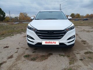 2017 Hyundai Tucson III, белый, 1850000 рублей, вид 3