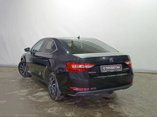 2018 Skoda Superb III, чёрный, 2050000 рублей, вид 4