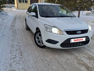 2011 Ford Focus II Рестайлинг, белый, 550000 рублей, вид 4