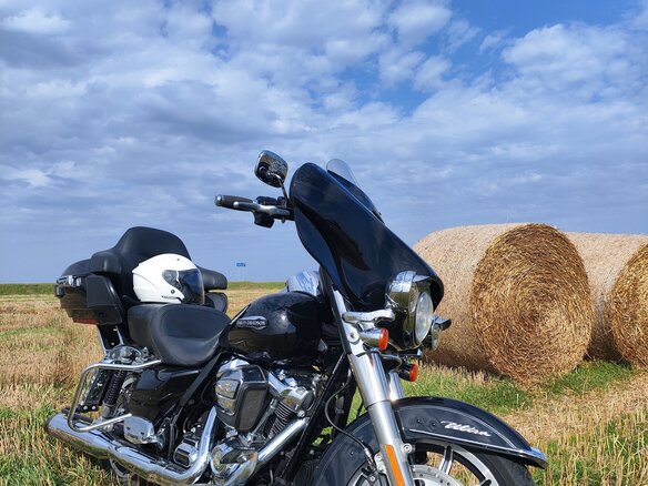 2018 Harley-Davidson Electra Glide, чёрный, 1220000 рублей - вид 4