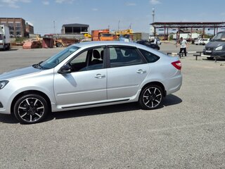 2024 Lada (ВАЗ) Granta I Рестайлинг, серый, 1300000 рублей, вид 3