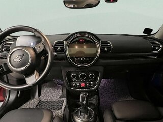2022 Mini Clubman Cooper II Рестайлинг, красный, 1980000 рублей, вид 5