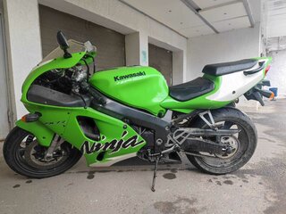 Kawasaki ZX-7 Ninja