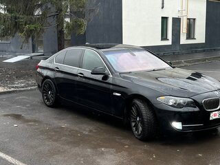 2010 BMW 5 серии 523i VI (F10/F11/F07), чёрный, 1250000 рублей, вид 2