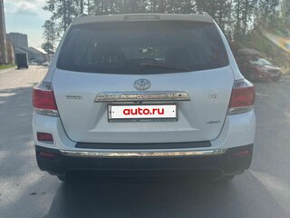 2011 Toyota Highlander II (XU40) Рестайлинг, белый, 2250000 рублей, вид 5