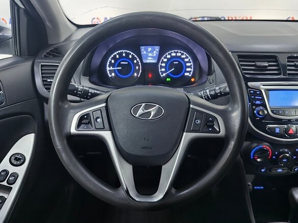 2014 Hyundai Solaris I, белый, 1200000 рублей - вид 10