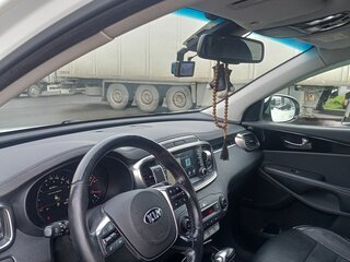 2018 Kia Sorento III Prime Рестайлинг, белый, 2890000 рублей, вид 5