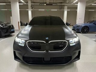 2026 BMW M5 VII (G90), чёрный, 19500888 рублей, вид 2
