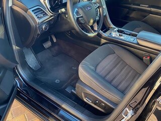 2020 Ford Fusion (North America) II Рестайлинг, чёрный, 1850000 рублей, вид 5