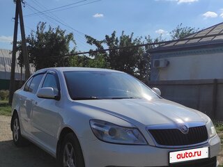 2012 Skoda Octavia II (A5) Рестайлинг, белый, 650000 рублей, вид 2