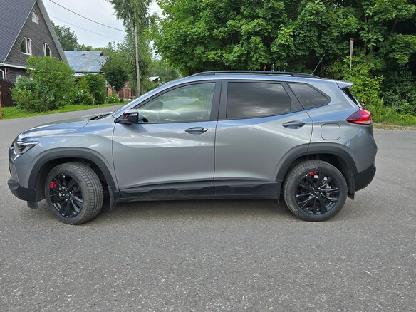 2021 Chevrolet Tracker IV, серый, 1850000 рублей - вид 5