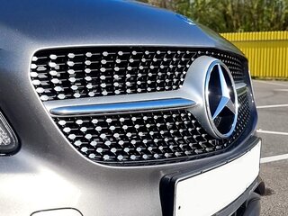 2016 Mercedes-Benz A-Класс 180 III (W176) Рестайлинг, серый, 1880000 рублей, вид 4