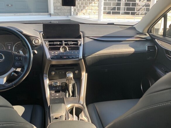 2018 Lexus NX 200 I Рестайлинг, коричневый, 3300000 рублей - вид 8