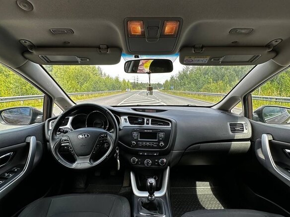 2014 Kia Ceed II, коричневый, 1200000 рублей - вид 16
