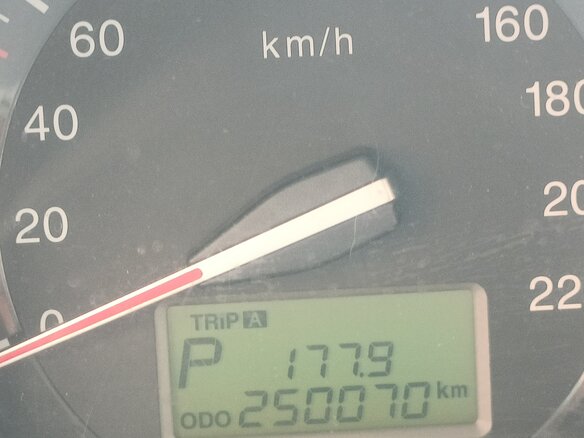2008 Kia Cerato I Рестайлинг, серебристый, 580000 рублей - вид 5