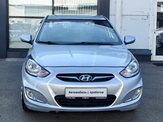 2012 Hyundai Solaris I, серебристый, 580000 рублей, вид 2