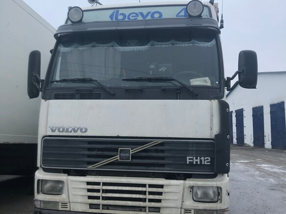 1998 Volvo FH, белый, 2800000 рублей - вид 4