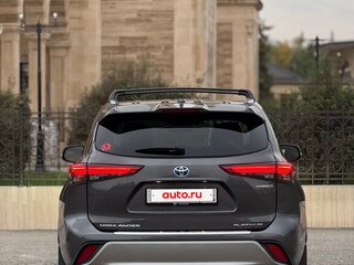 2021 Toyota Highlander IV (XU70), серый, 4800000 рублей, вид 5