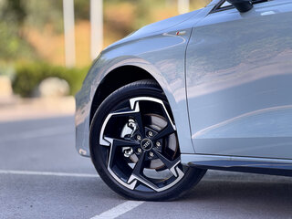 2026 Audi A3 Sportback 35 TFSI IV (8Y) Рестайлинг, серый, 3850000 рублей, вид 5