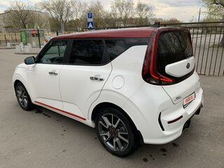 2020 Kia Soul III, белый, 2500000 рублей, вид 3
