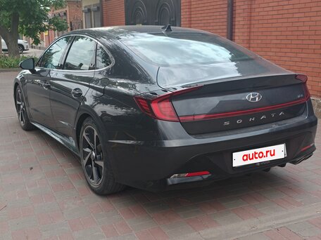 2021 Hyundai Sonata VIII (DN8), серый, 2650000 рублей, вид 5