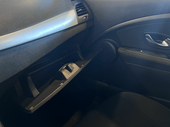 2014 Renault Fluence I Рестайлинг, белый - вид 26