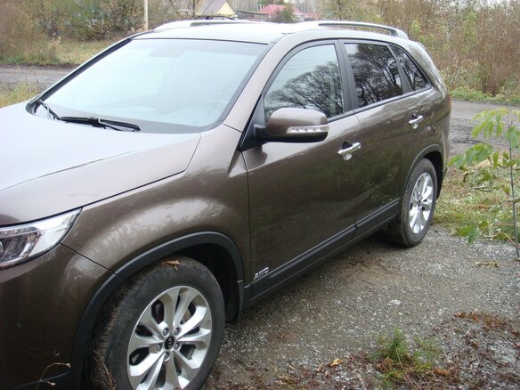 2018 Kia Sorento II Рестайлинг, бежевый - вид 2