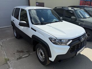 2023 Lada (ВАЗ) Niva Travel I, белый, 888000 рублей, вид 3