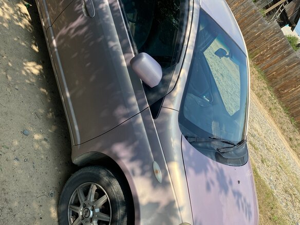 2003 Toyota Vitz I (P10), розовый, 490000 рублей - вид 3