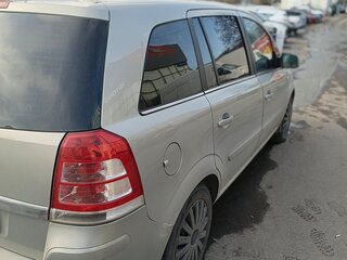 2010 Opel Zafira B Рестайлинг, бежевый, 615000 рублей, вид 2