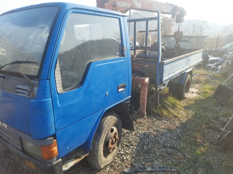 1989 Fuso (Mitsubishi) Canter, синий, 800000 рублей, вид 4
