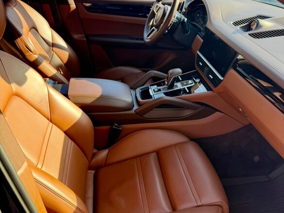 2019 Porsche Cayenne III, серый, 6200000 рублей - вид 5