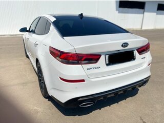 2019 Kia Optima IV Рестайлинг, белый, 2250000 рублей, вид 4