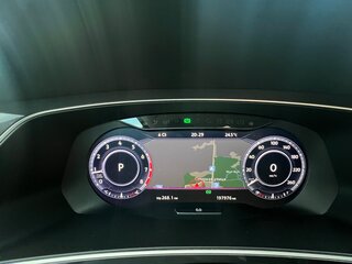 2017 Volkswagen Tiguan II, чёрный, 2300000 рублей, вид 5