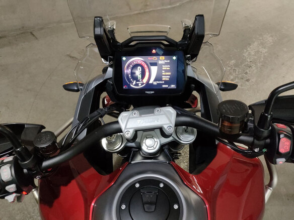2024 Triumph Tiger 1200, красный, 1500000 рублей - вид 3
