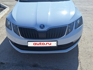 2020 Skoda Octavia III (A7) Рестайлинг, белый, 2050000 рублей, вид 2