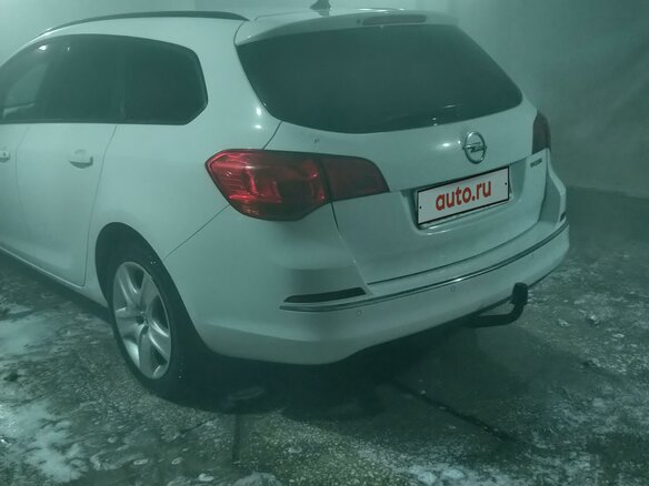 2013 Opel Astra J Рестайлинг, белый, 850000 рублей - вид 10