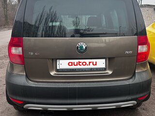 2012 Skoda Yeti I, коричневый, 950000 рублей, вид 3