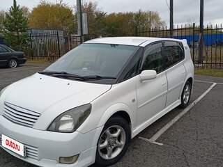 2001 Toyota Opa I, белый, 670000 рублей, вид 1