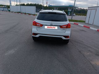 2018 Mitsubishi ASX I Рестайлинг 2, белый, 1800000 рублей, вид 5