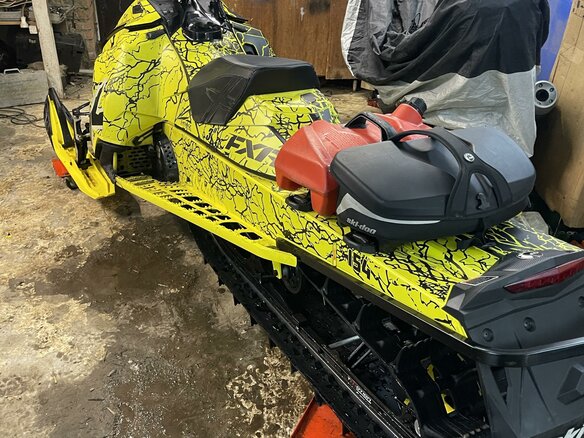2016 BRP Ski-Doo Summit 800, жёлтый, 700000 рублей - вид 8