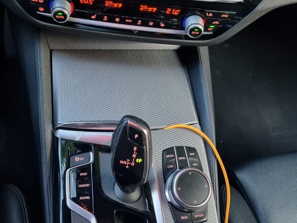 2018 BMW 5 серии 530i xDrive VII (G30/G31/G38), чёрный, 3120000 рублей - вид 13