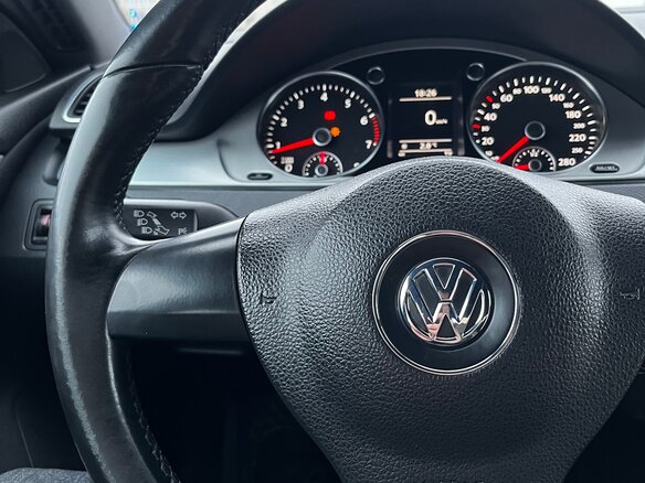 2012 Volkswagen Passat CC I Рестайлинг, белый, 1350000 рублей - вид 16