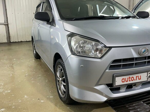 2018 Daihatsu Mira e:S II, серый, 600000 рублей - вид 4