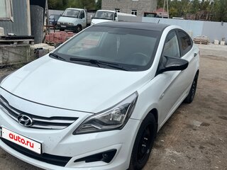 2015 Hyundai Solaris I Рестайлинг, белый, 700000 рублей, вид 1