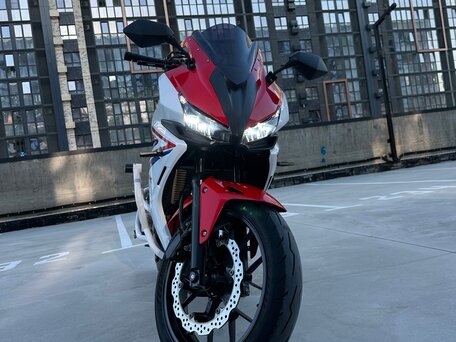 2016 Honda CBR 400R, белый, 520000 рублей, вид 4
